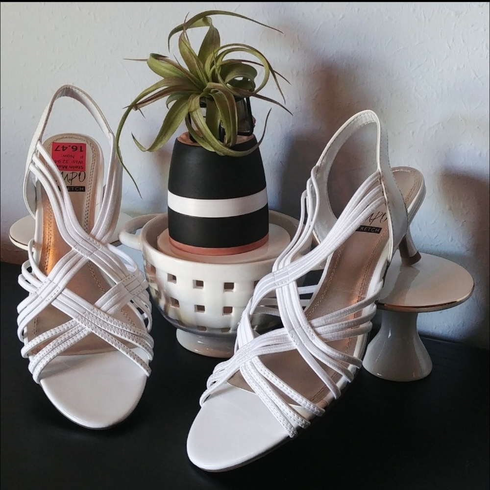 Impo 'Expose' White (low) Sandal/Heels - Picture 6 of 8